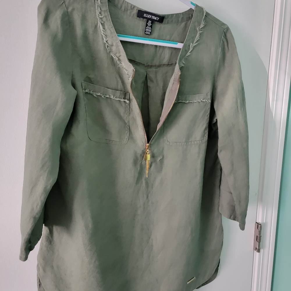 Blouse - Picture 2 of 6